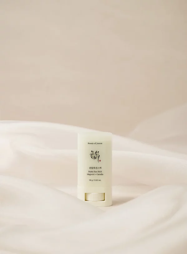 BEAUTY OF JOSEON Stick Solaire Mat : Armoise + Camélia SPF 50+ PA++++