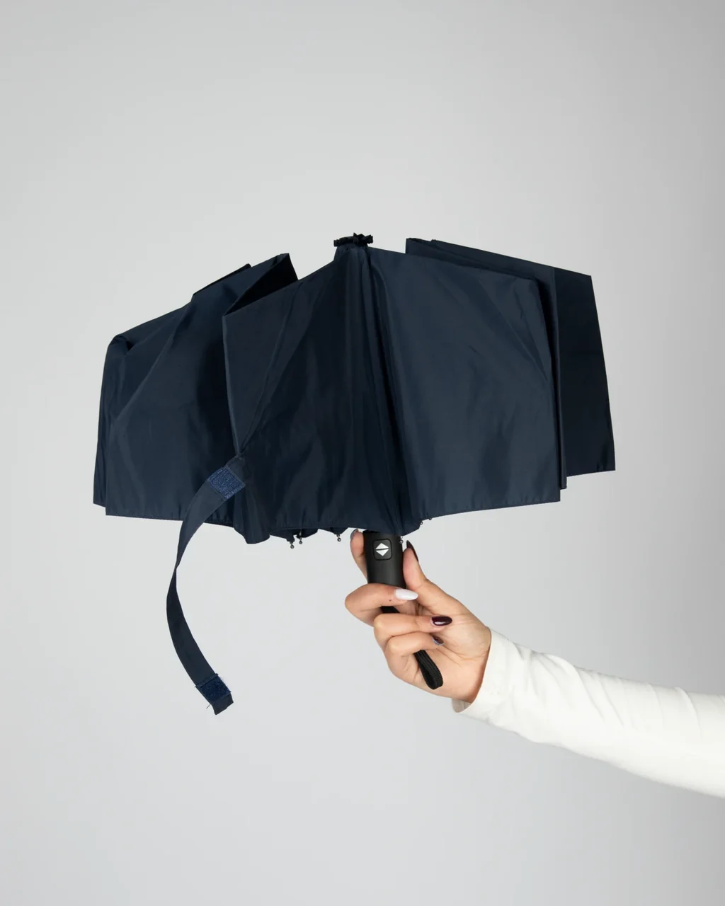 Parapluie pliant automatique portable à dégradé de couleurs